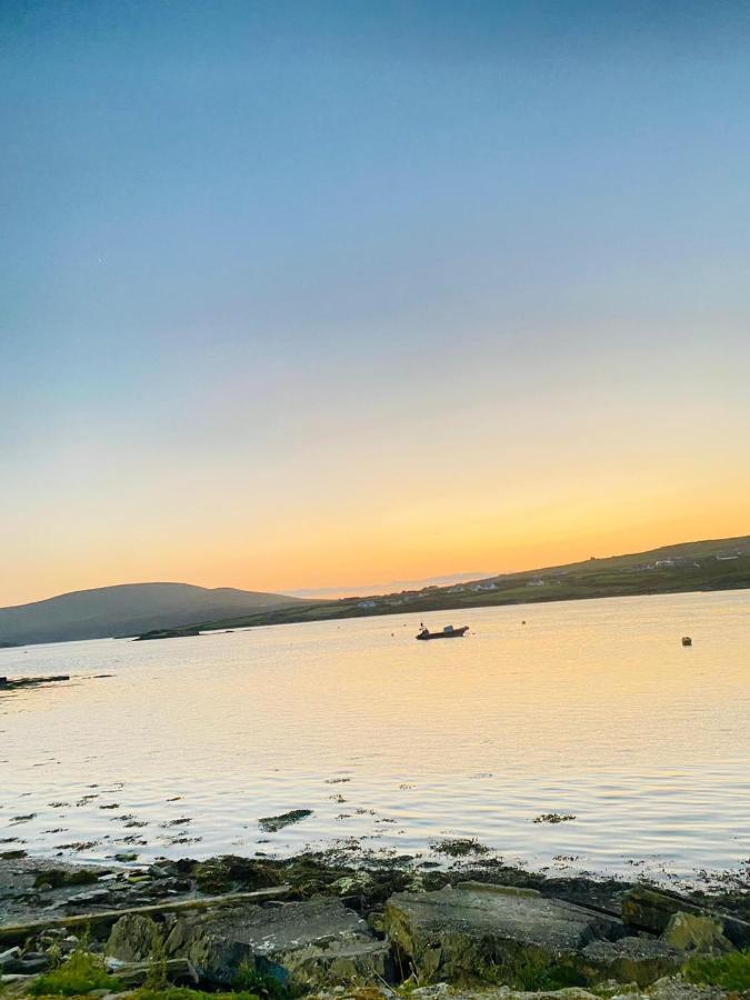 The Ferry Boat Hotel Portmagee Kültér fotó